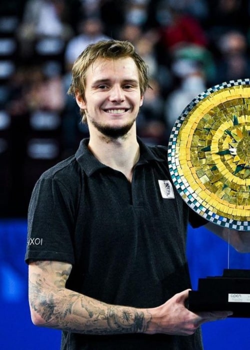 Alexander Bublik as seen in an Instagram Post in February 2022