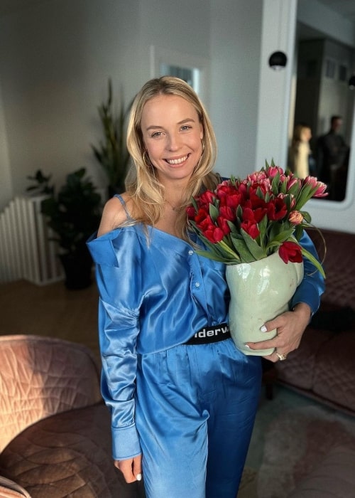 Anett Kontaveit as seen in an Instagram Post in December 2021