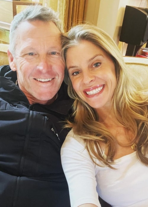 Anna Hansen as seen in a selfie with her beau Lance Armstrong in June 2022, in Aspen, Colorado