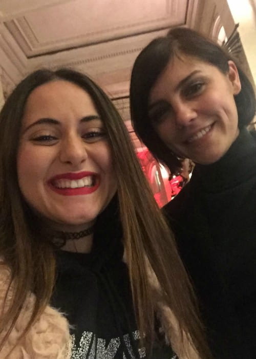 Annabel Scholey (Left) in a selfie with a fan in December 2016