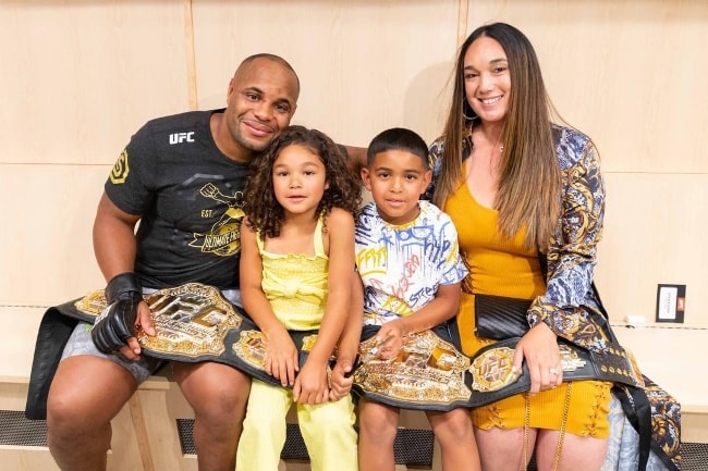 Daniel Cormier with his family in July 2018