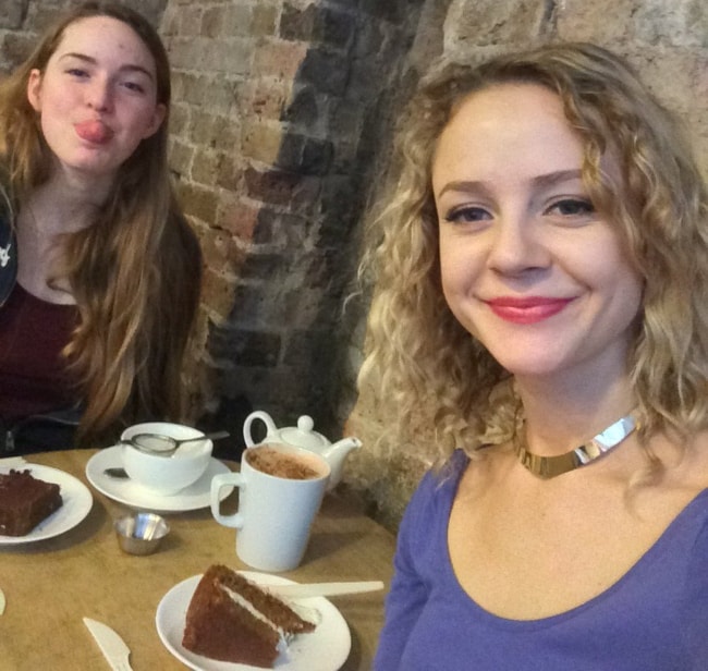 Georgia Henshaw (Right) with Hannah in December 2015
