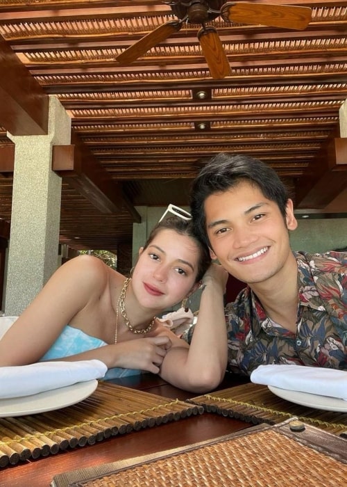 Javi Benitez as seen in a selfie that was taken in February 2022, with his beau Sue Ramirez in February 2022