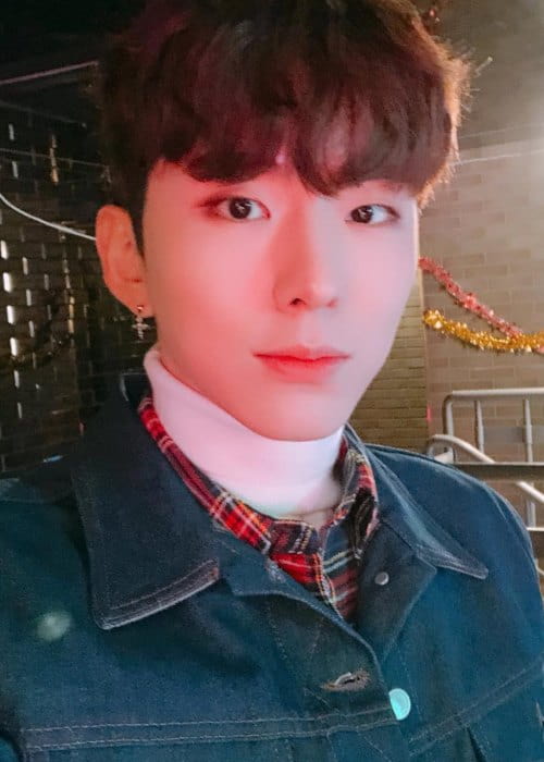 Kihyun in a selfie as seen in December 2018