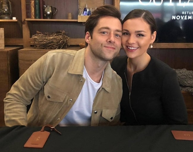 Richard Rankin as seen with Sophie Skelton