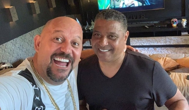 Stevie B (Right) as seen in a selfie with J. Oliver in May 2019