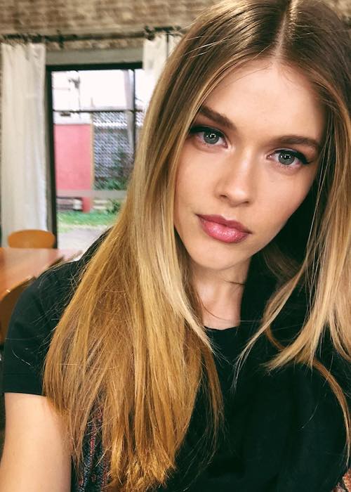 Victoria Lee in a July 2018 selfie at Sun Studios